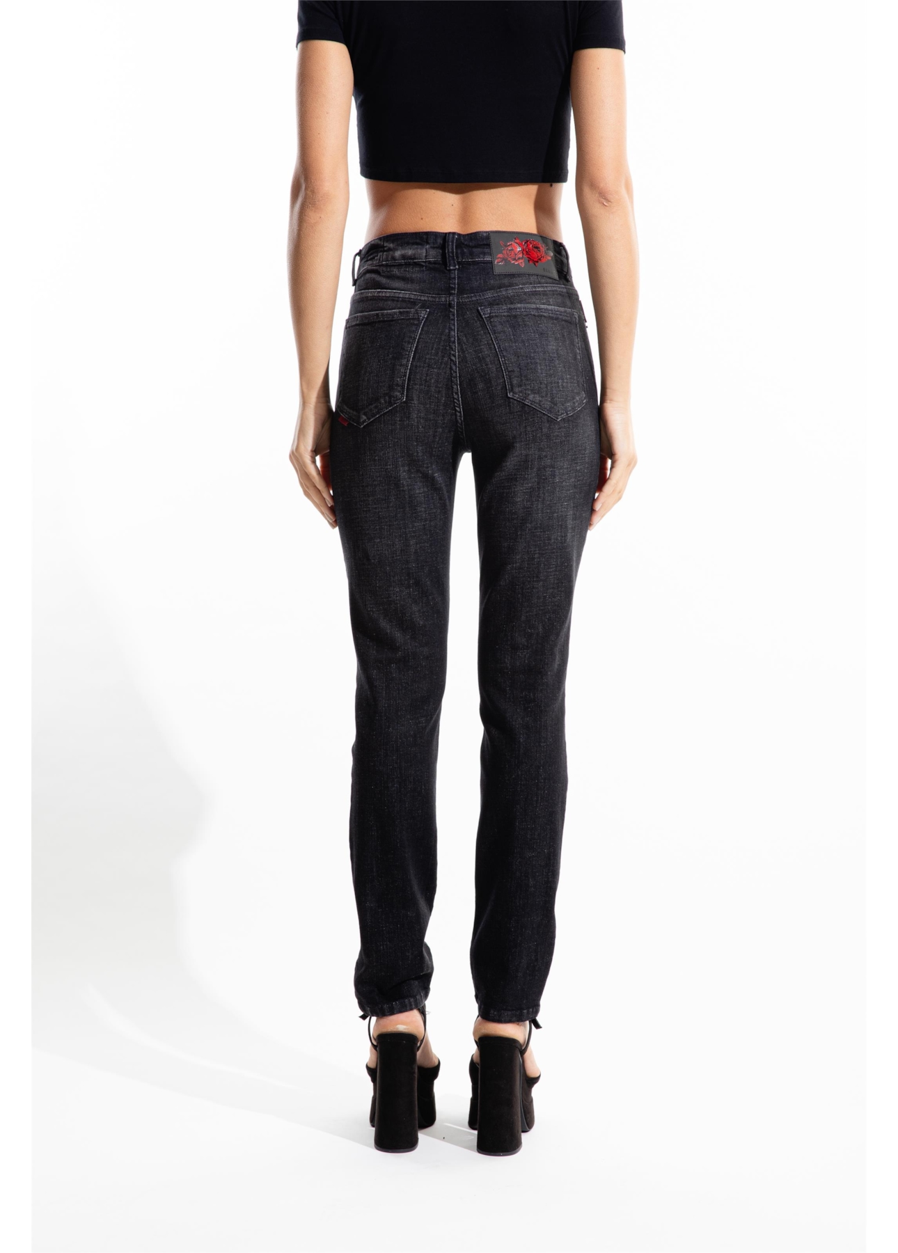 Calça Black Cross  2014- Lav. Black C/ Used