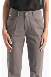 Calça Color Twill Power (Reta) 5 Pockets Castor