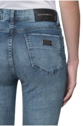 Calça Comfort Índigo Super Skinny 848 Lav.Escuro C/Amassado