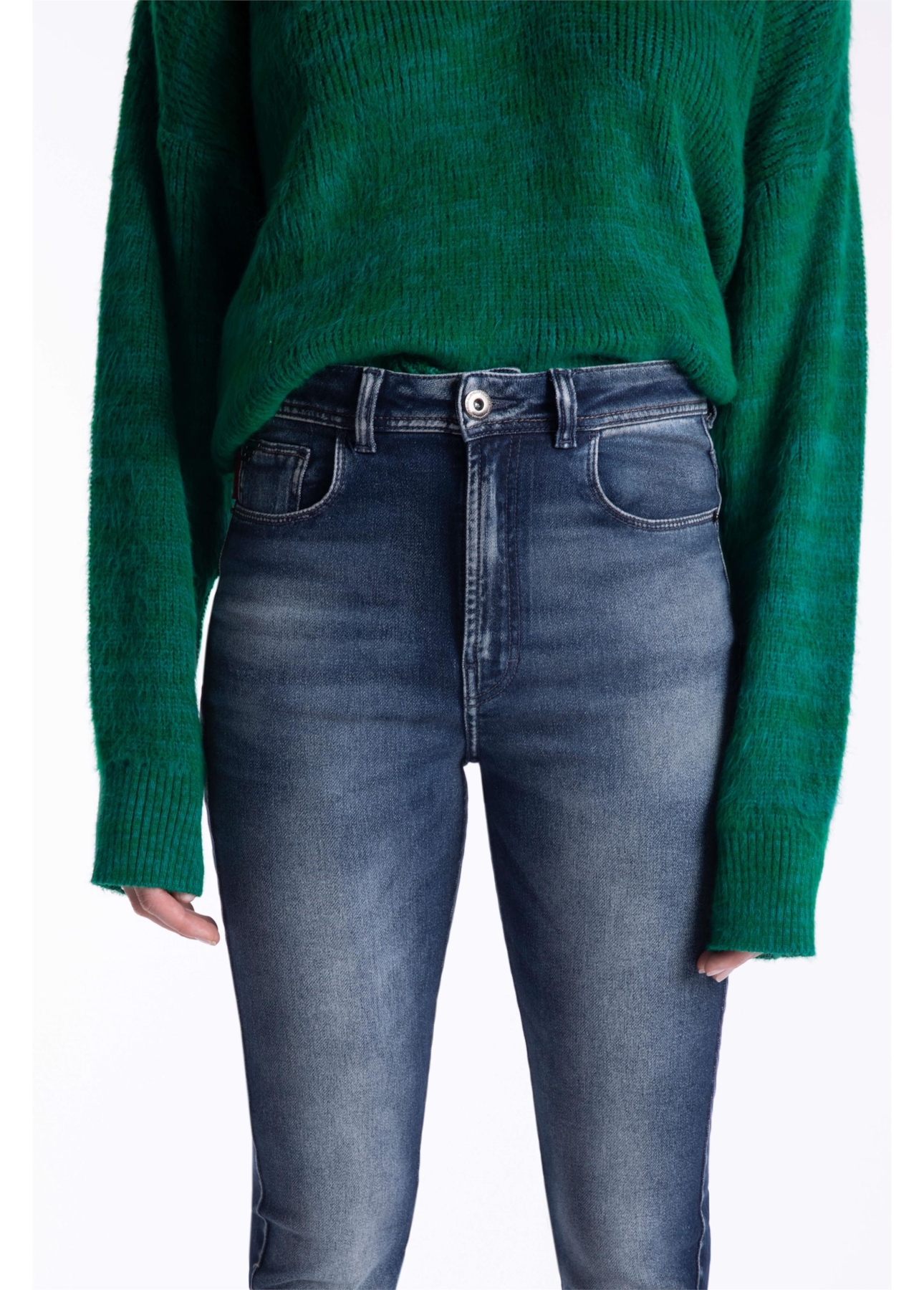 Calça Dark Sea Elastic Hiper Skinny Lav.Medio  C/ Grampos