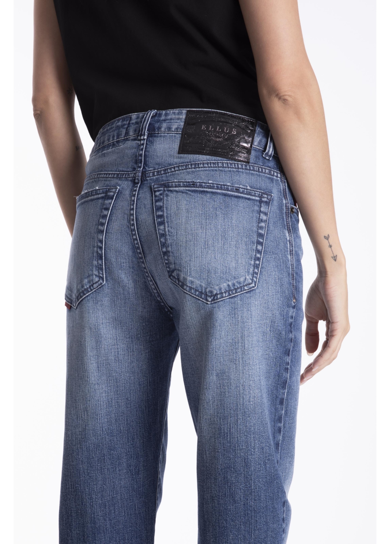 Calça Dark Sea Elastic Mom Lav. Médio C/ Used