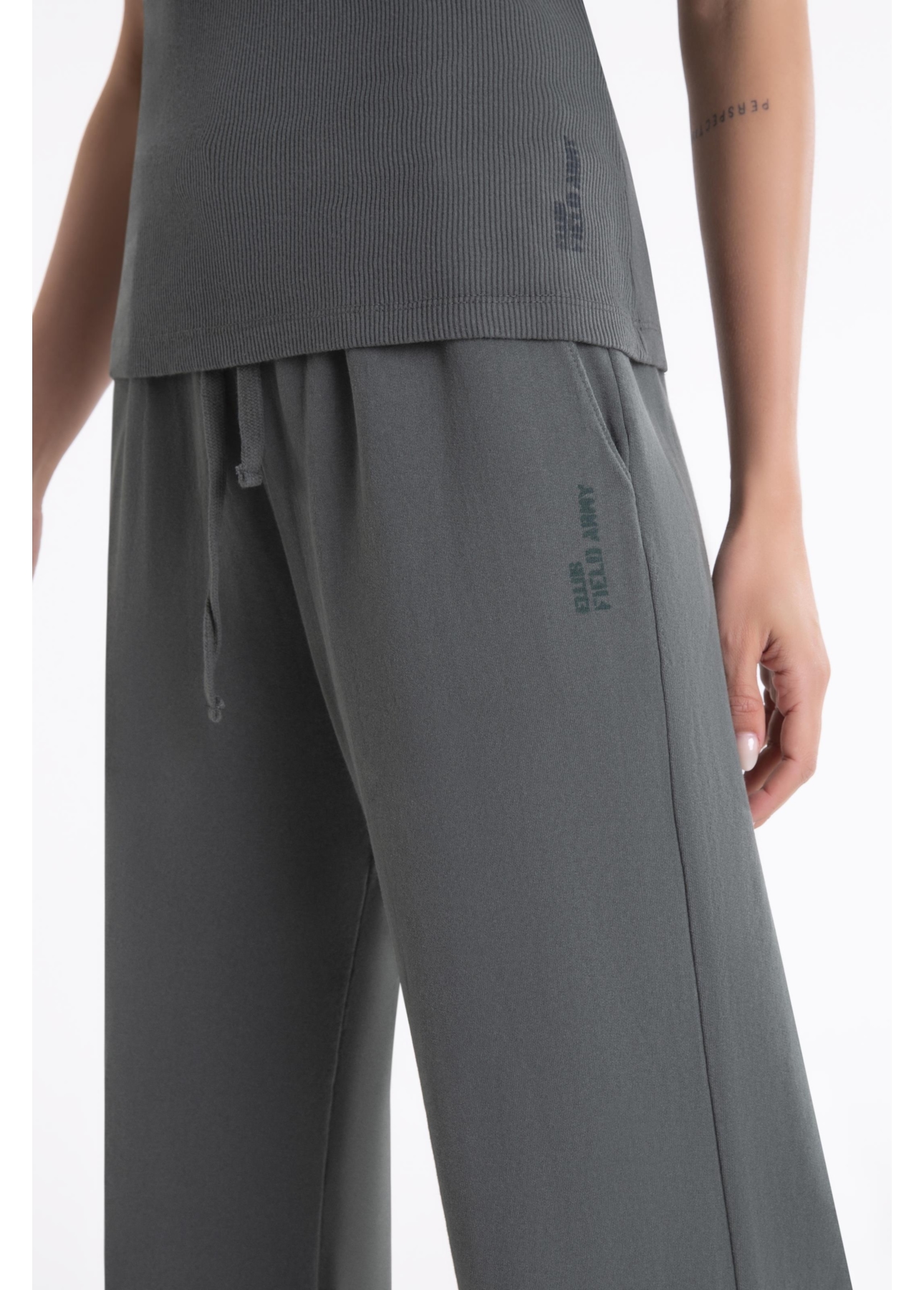 Calça Ellus Field Army Wide Leg Verde Militar