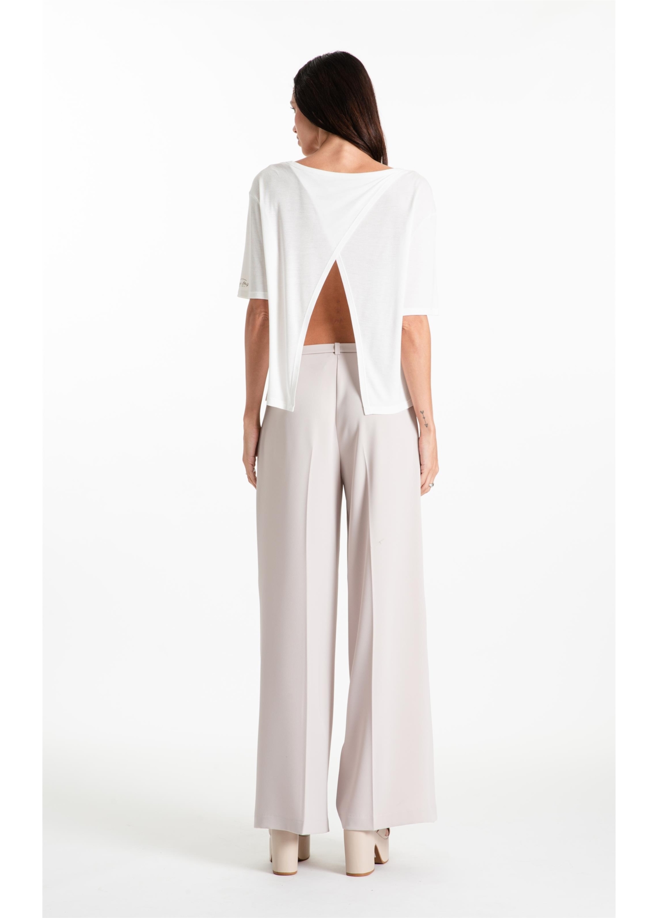 Calça Firenze Wide Leg Belt Easa Bege