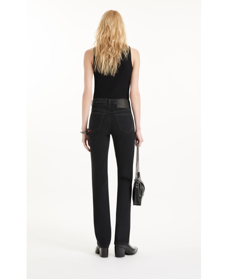 Calça First Black Gisele Reta Lav. 35 Amaciado
