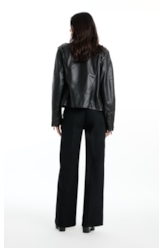 Calça First Black Wide Leg Lav 35 Amaciado