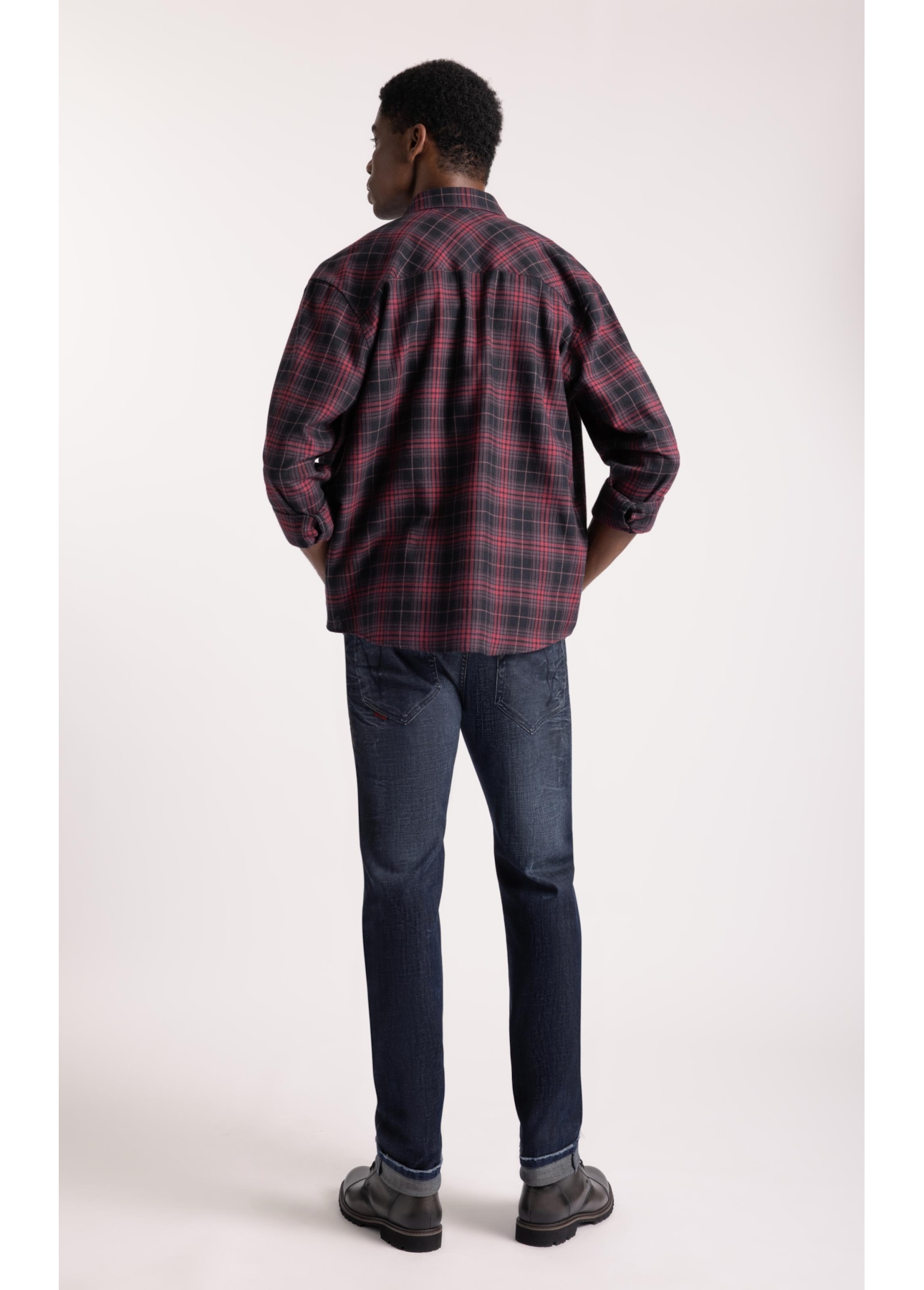 Calça Indigo Elastic Slim Filigrana Lav. Escuro