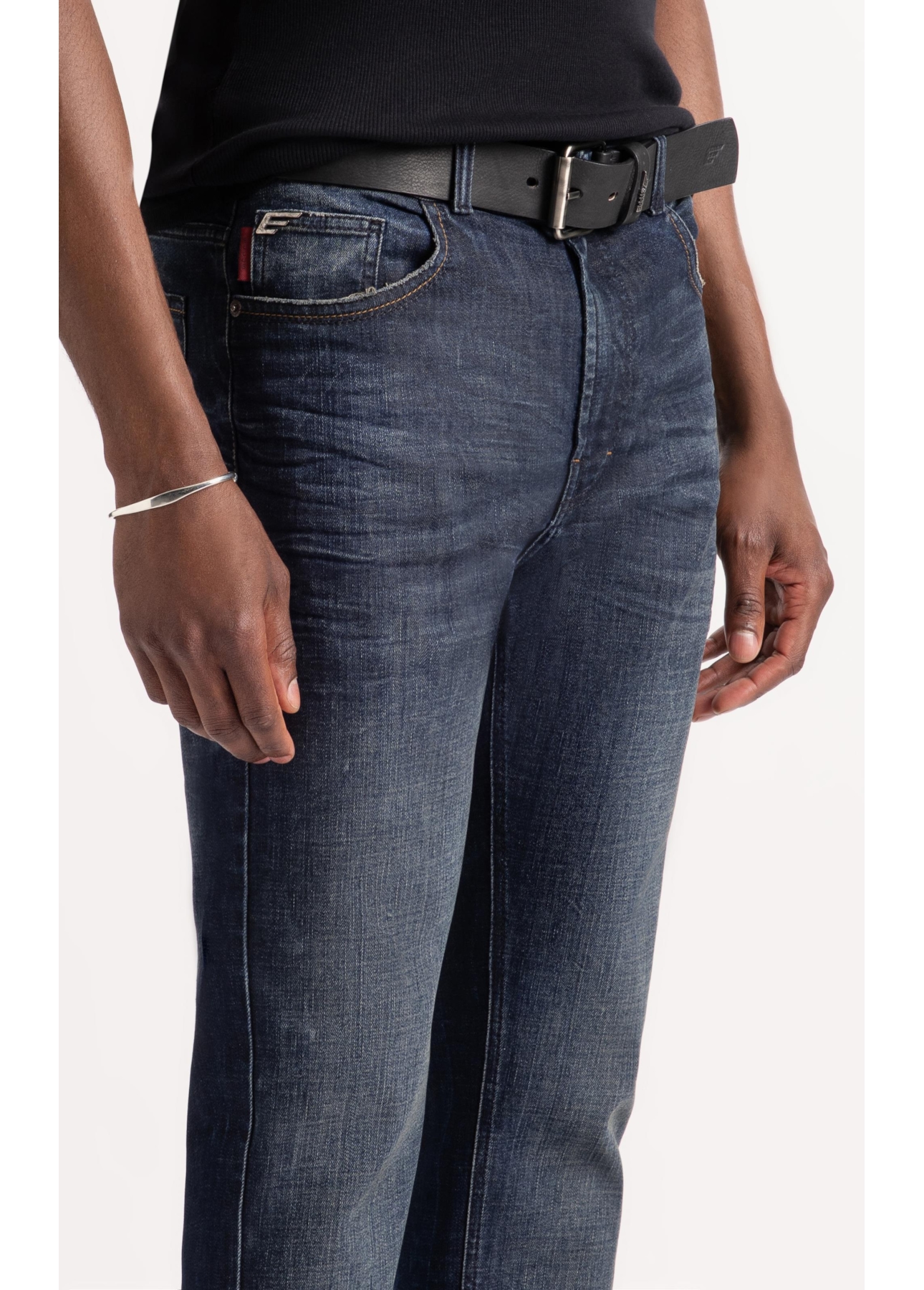 Calça Indigo Elastic Slim Filigrana Lav. Escuro