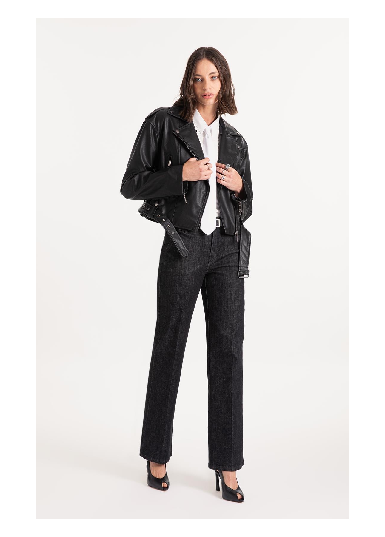 Calça Jeans Black Cross Gisele  Amaciado