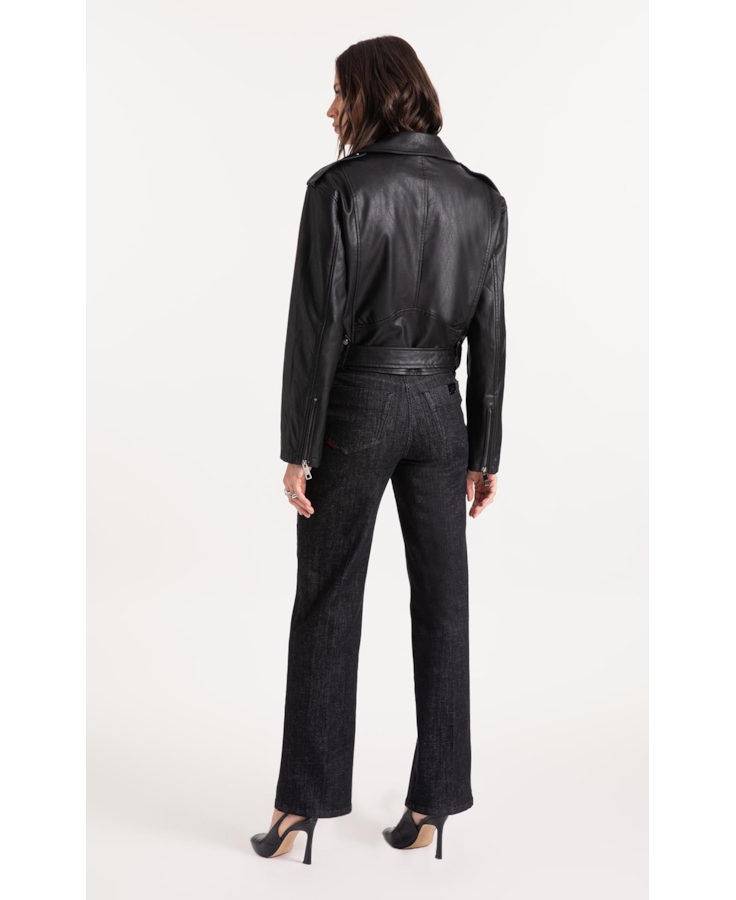 Calça Jeans Black Cross (Gisele Reta) Faca  Amaciado