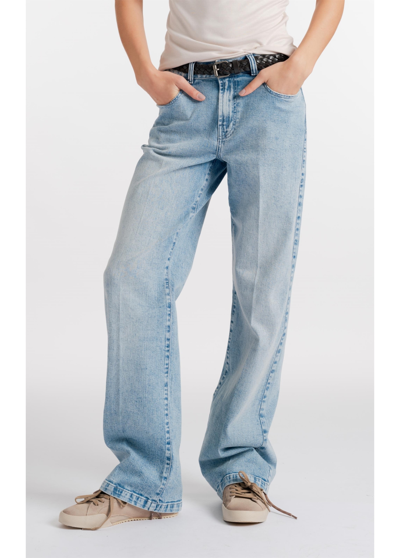 Calça Jeans Blue Stretch Reta Lav. Claro C/ Sky