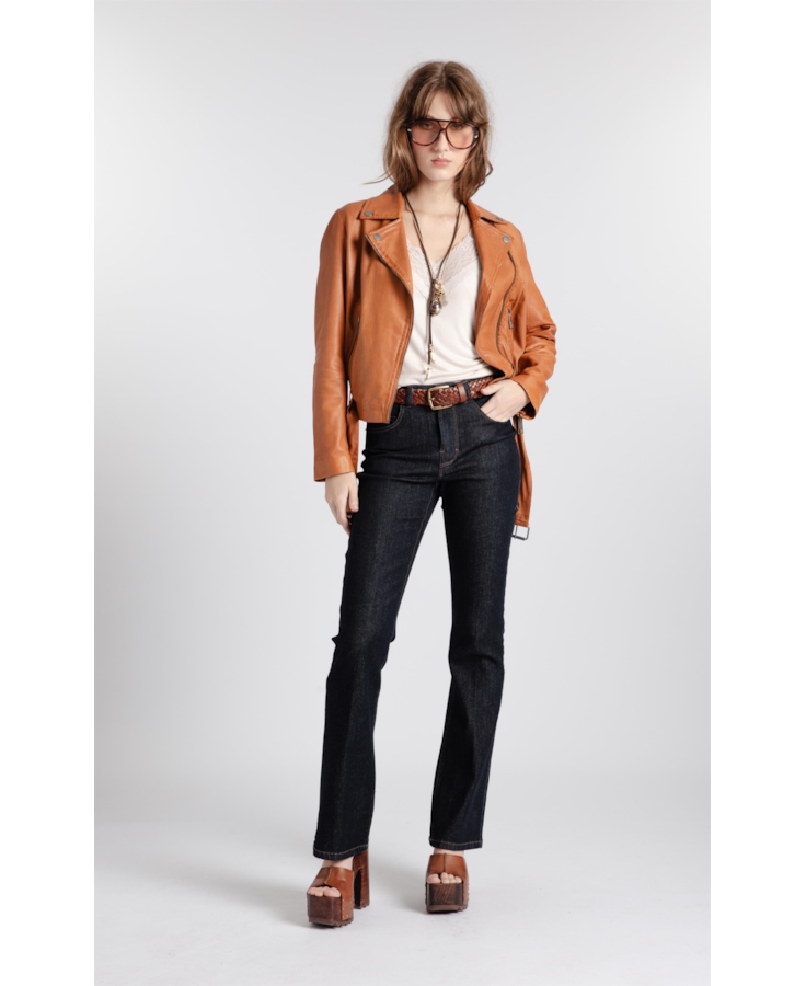 Calça Jeans Dark Forest Bootcut Lav. Amaciado