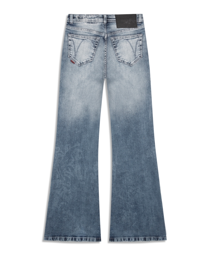 Calça Jeans Dark Forest Gisele Flare Lav. Claro C/Used