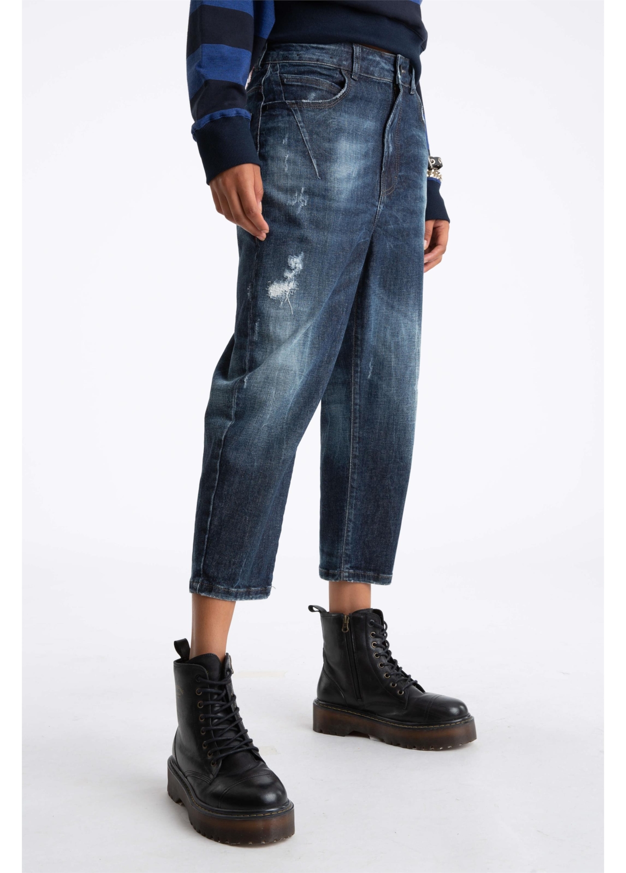 Calça Jeans Deep Blue Elastic Sporty Cropped 1688- Lav.Esc. C/Cerzidos