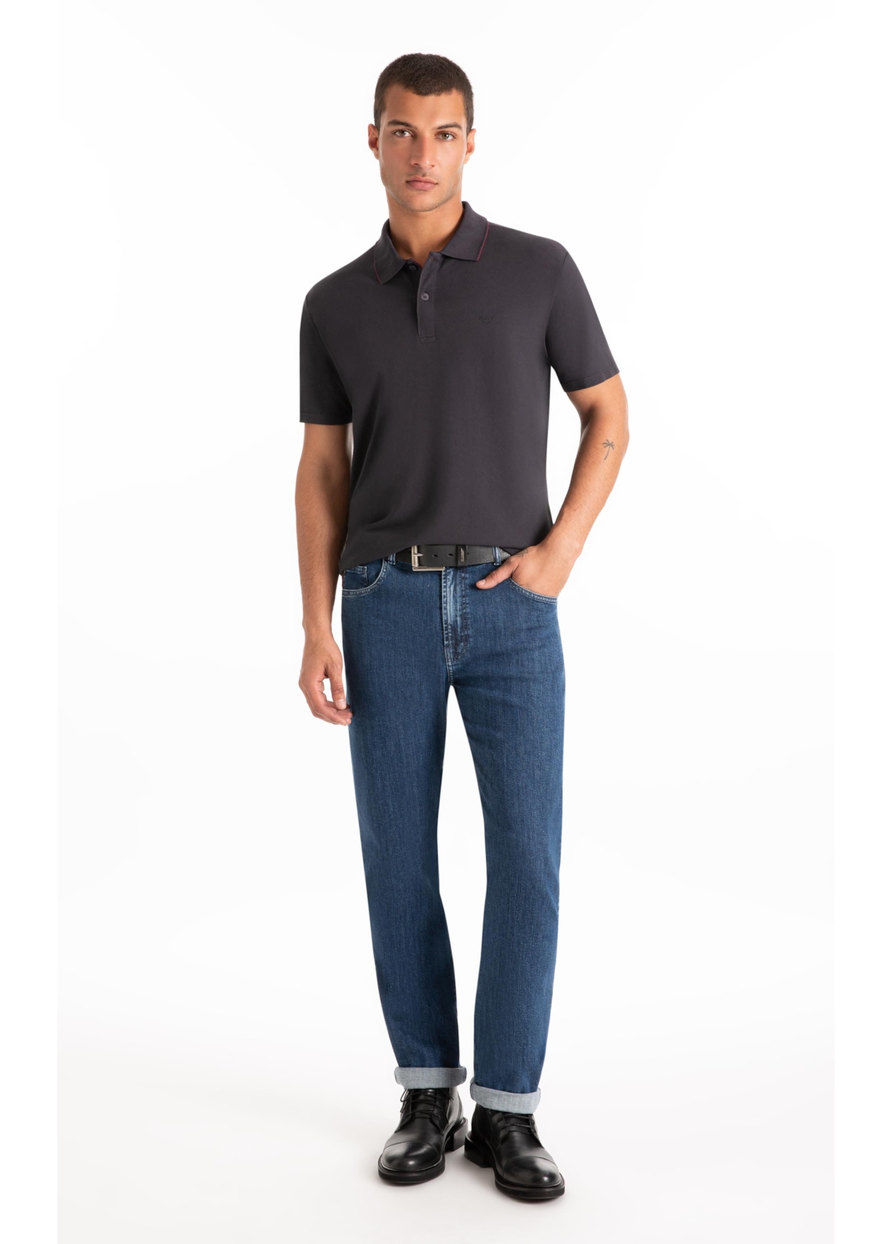 Calça Jeans High Comfort Stretch (Classic) 5 Pockets Lav.Medio Total