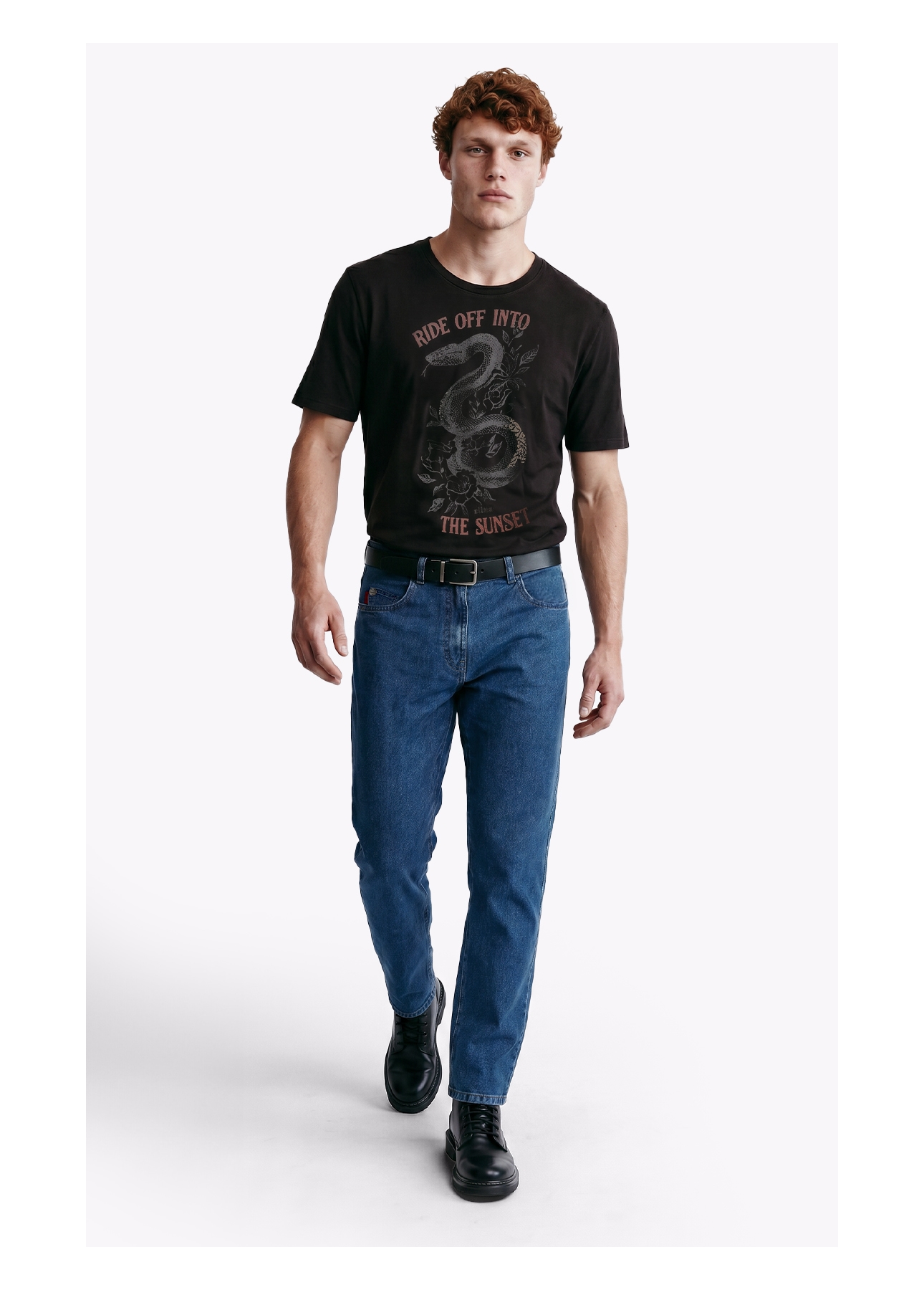 Calça Jeans High Comfort Stretch (Classic) 5 Pockets Lav.Medio Total