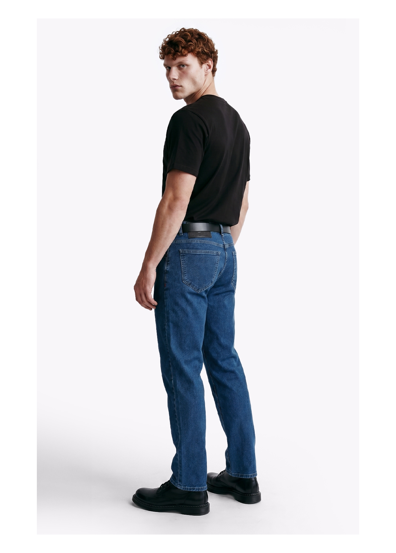Calça Jeans High Comfort Stretch (Classic) 5 Pockets Lav.Medio Total