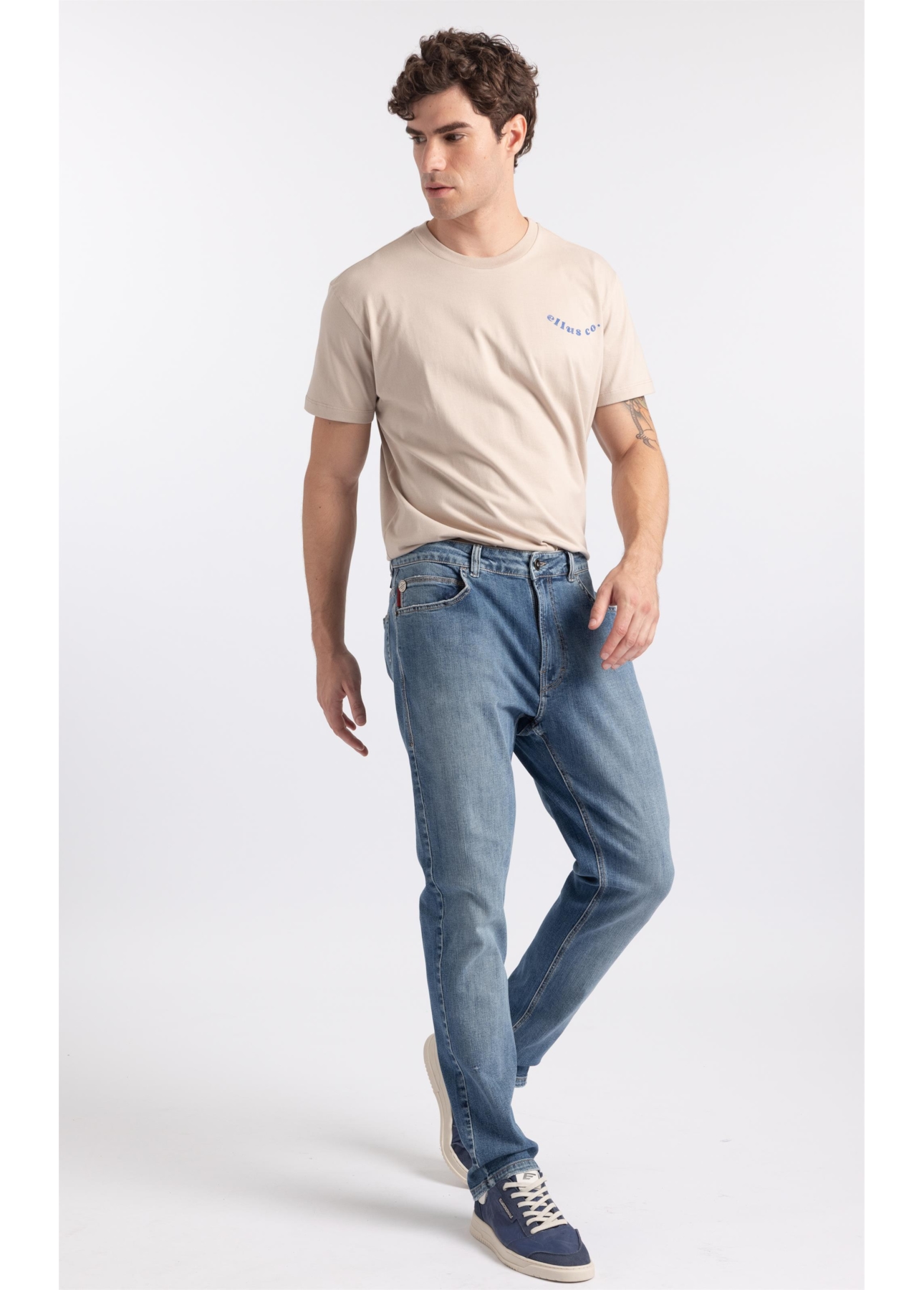 Calça Jeans High Comfort Stretch Skinny Lav. Médio C/Used