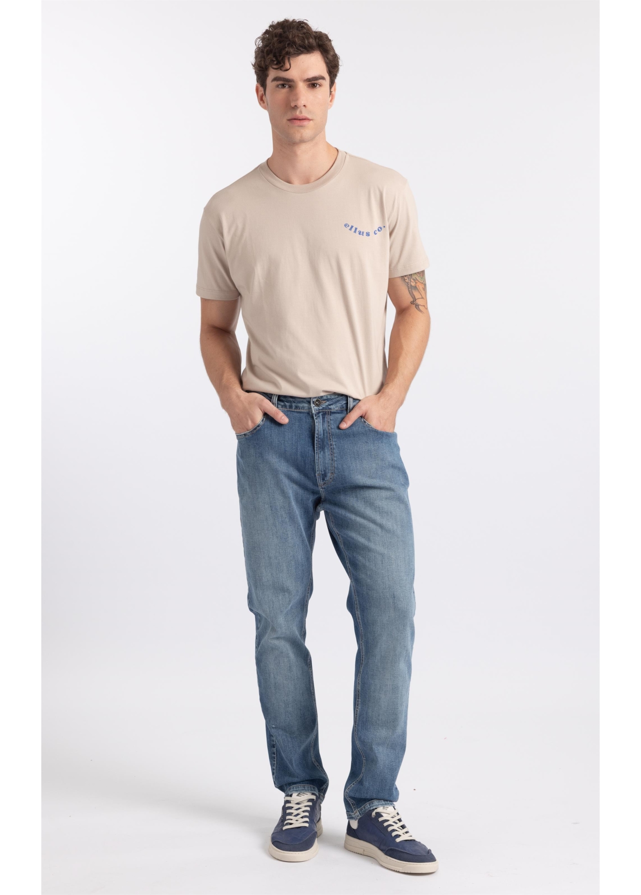 Calça Jeans High Comfort Stretch Skinny Lav. Médio C/Used
