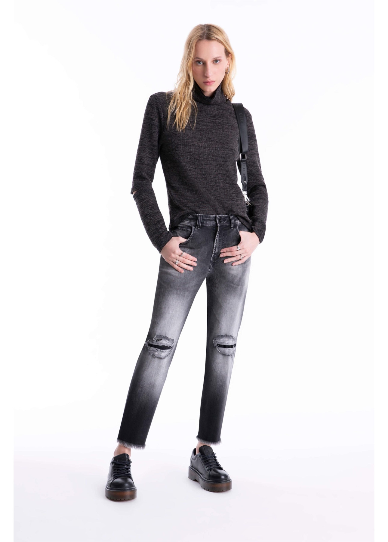 Calça Jeans Intense Black Ellus Lav.Black C/Puidos+patch