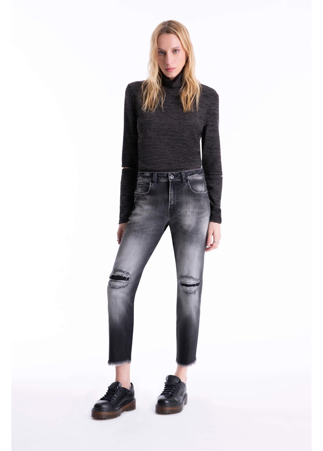 Calça Jeans Intense Black Ellus Lav.Black C/Puidos+patch