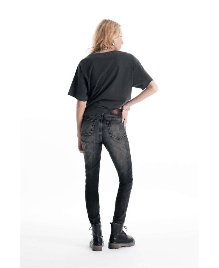 Calça Jeans Intense Black Gisele Slim 1949- Lav.Black C/ Sky