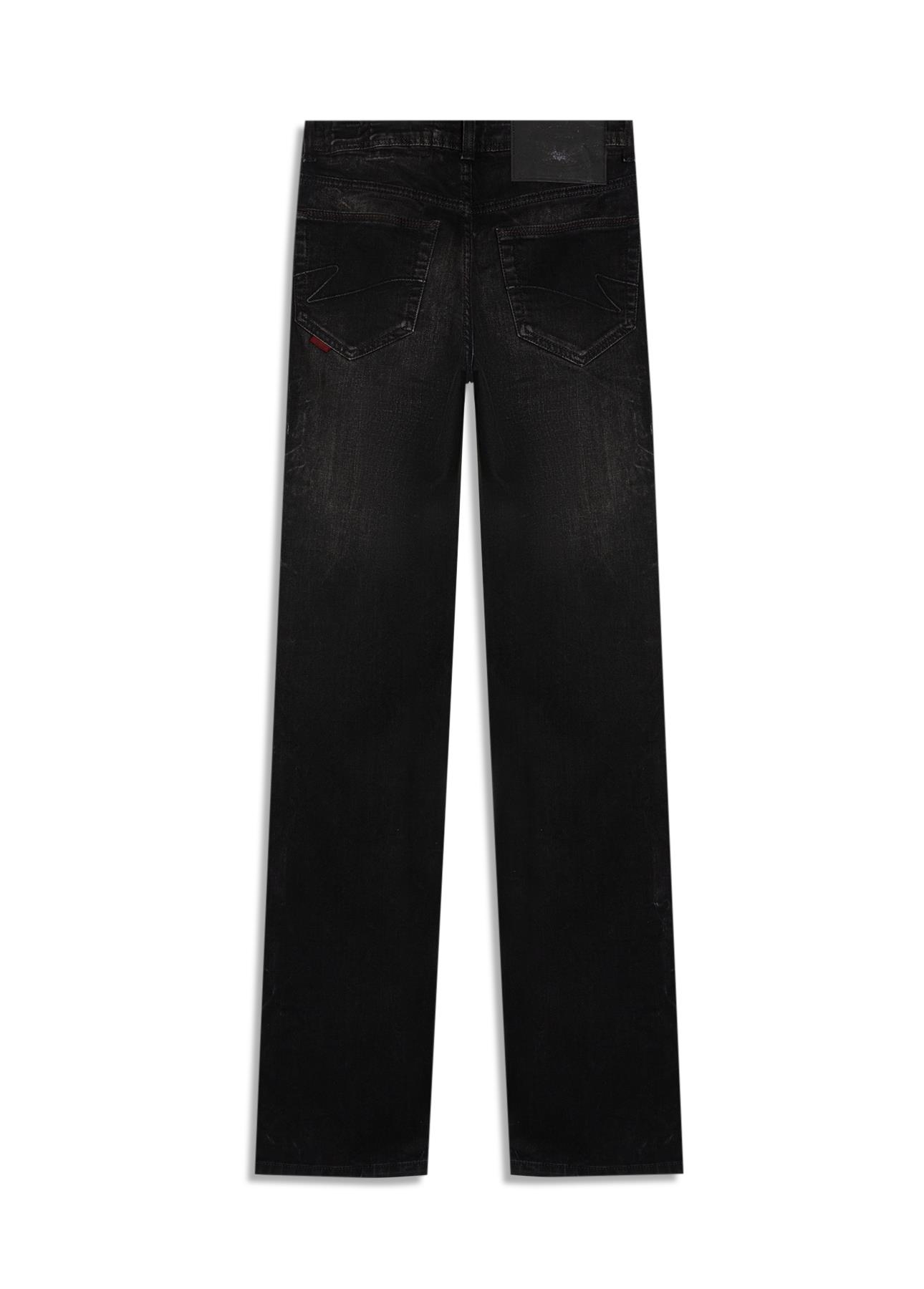 Calça Jeans Intense Black (Low Rise Boot Cut) Filigr Lav.Escuro C/ Rede e Jato