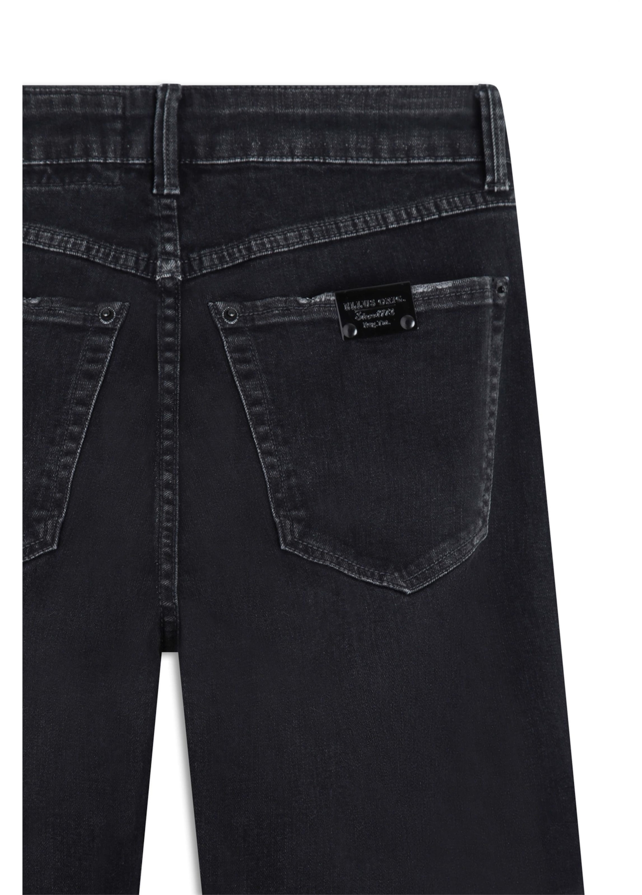 Calça Jeans Intense Black Mom 1744-Lav.Black C/ Rebolo