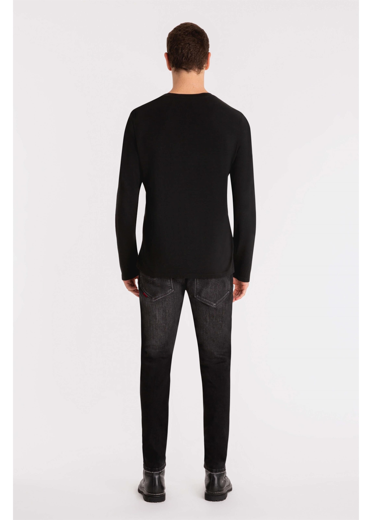 Calça Jeans Intense Black Skinny 1515- Lav.Black C/ Tie Dy