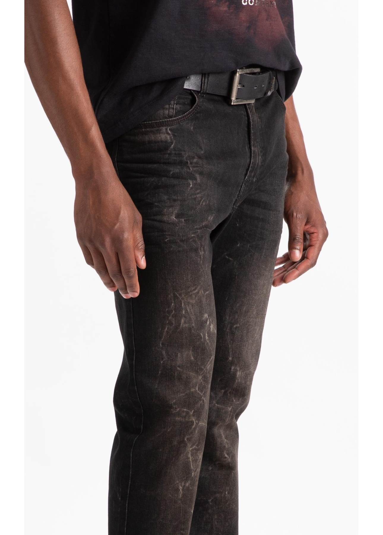 Calça Jeans Intense Black (Slim) Filigrana Lav.Escuro C/ Rede e Jato
