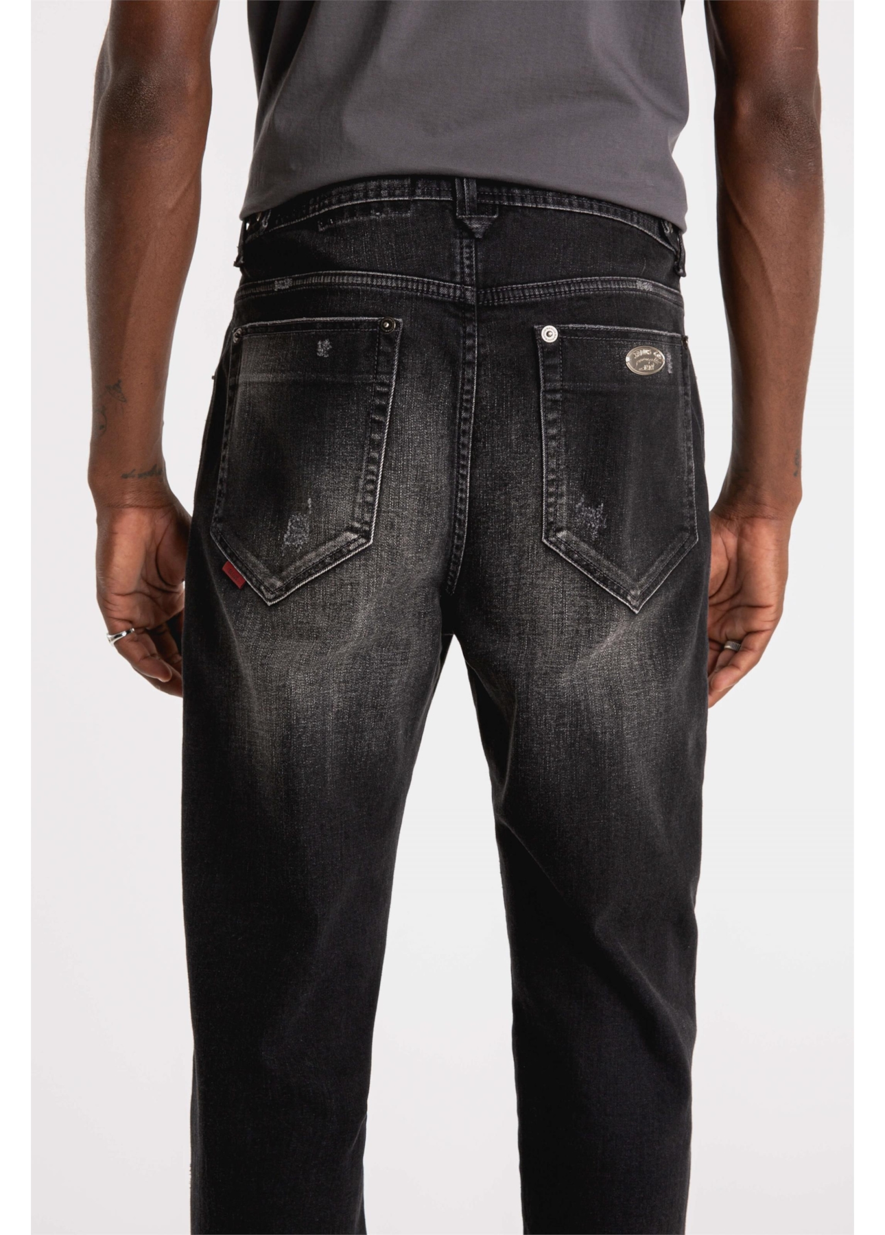 Calça Jeans Intense Black Slim  Lav. Black C/ Cerzidos