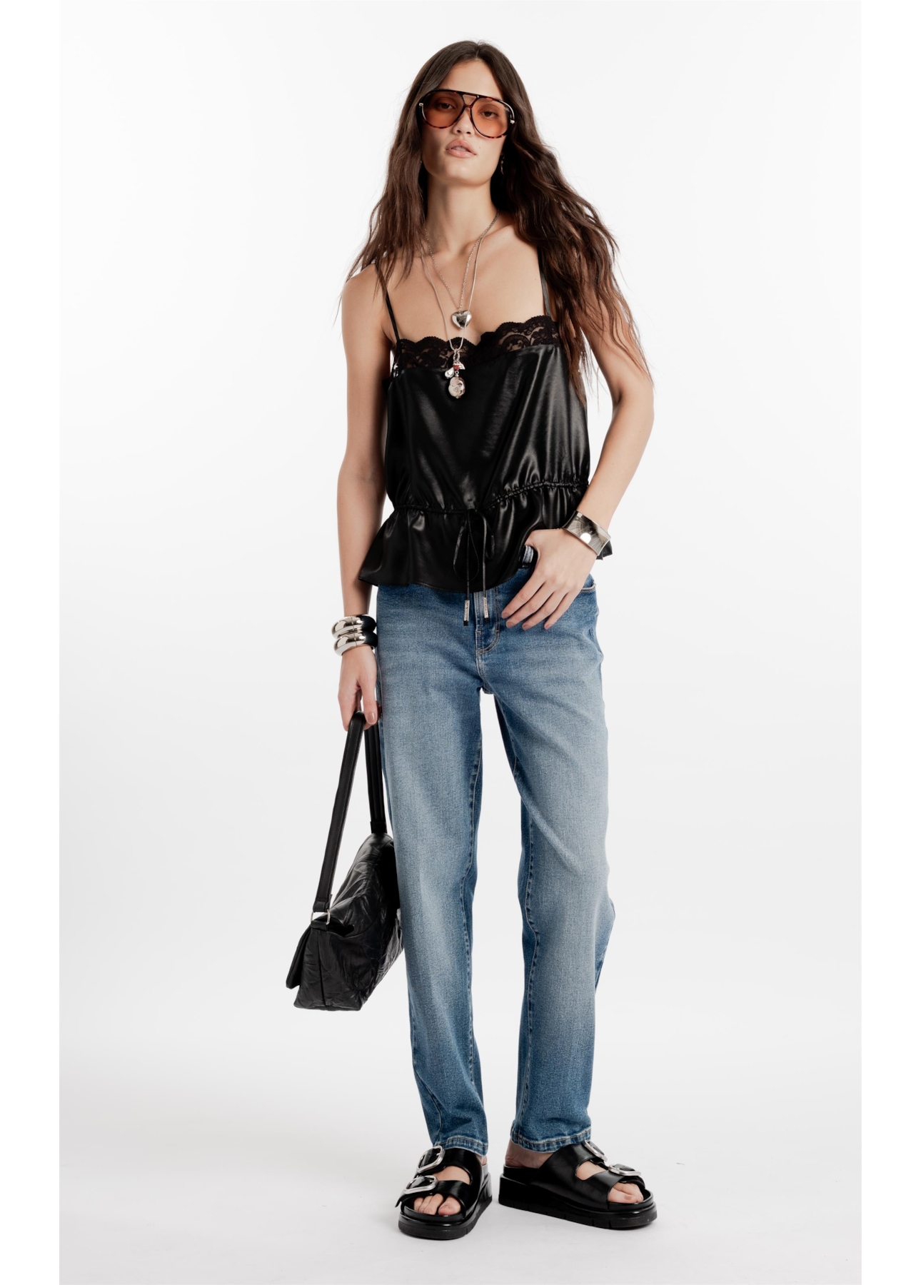 Calça Jeans New Blue Mom Lav.Medio C/ Grampos