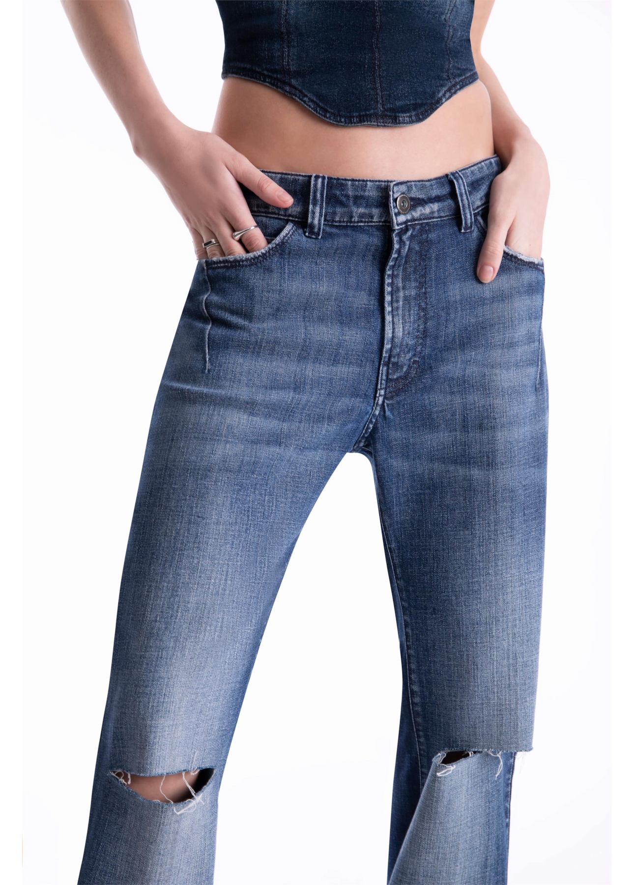 Calça Jeans Original Cross Low Rise 1902-Lav.Medio C/Navalhad