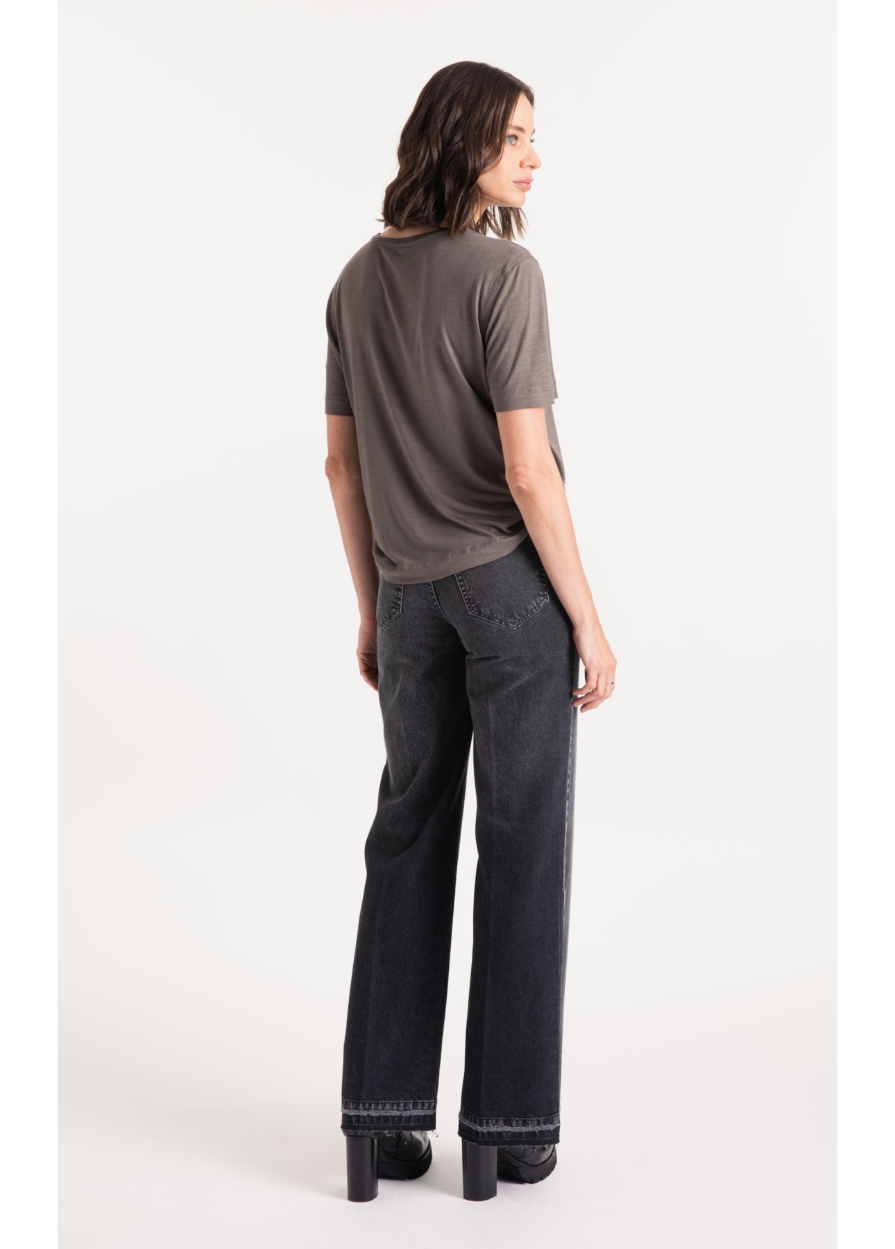 Calça Jeans Originals Black  (Patte d Eph) Lav. Escuro Com Rebolo
