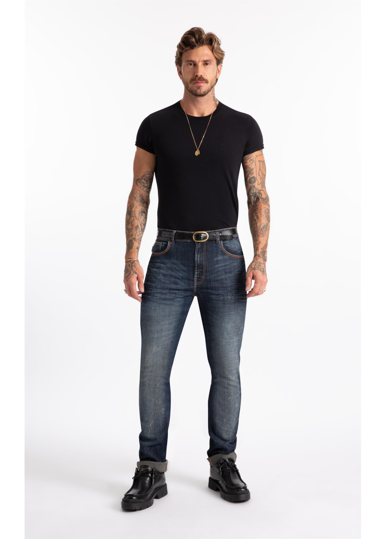 Calça Jeans Slim Filigrana Lav.Médio