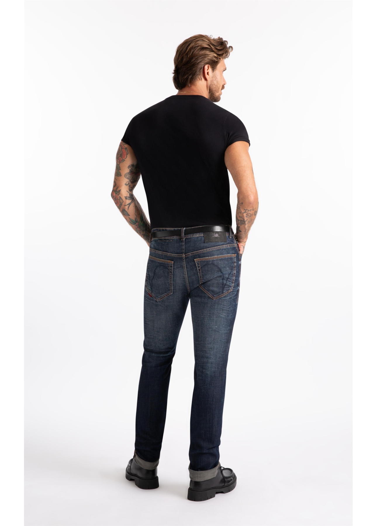 Calça Jeans Slim Filigrana Lav.Médio