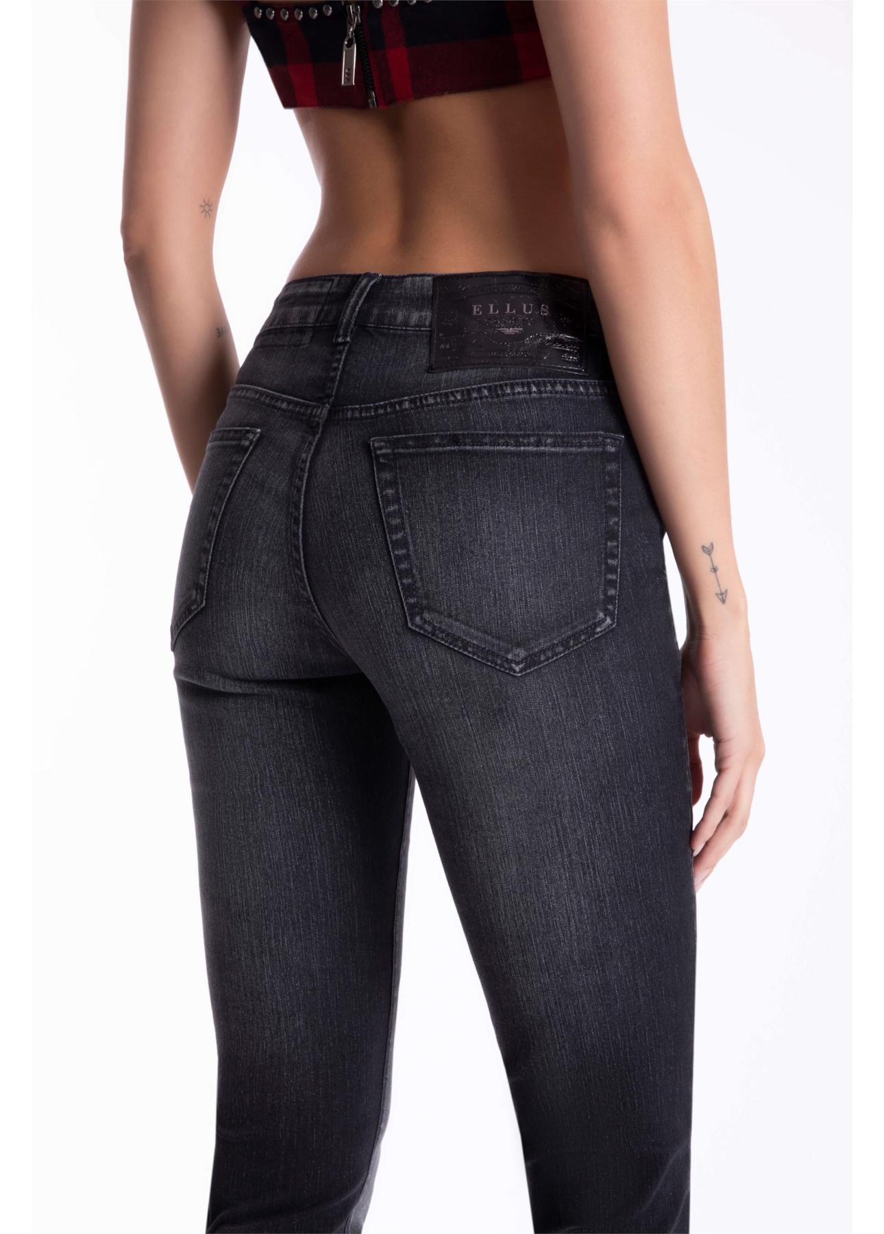 Calça Jeans Sprouting Black Gisele 1965-Lav. Black C/ Grampo