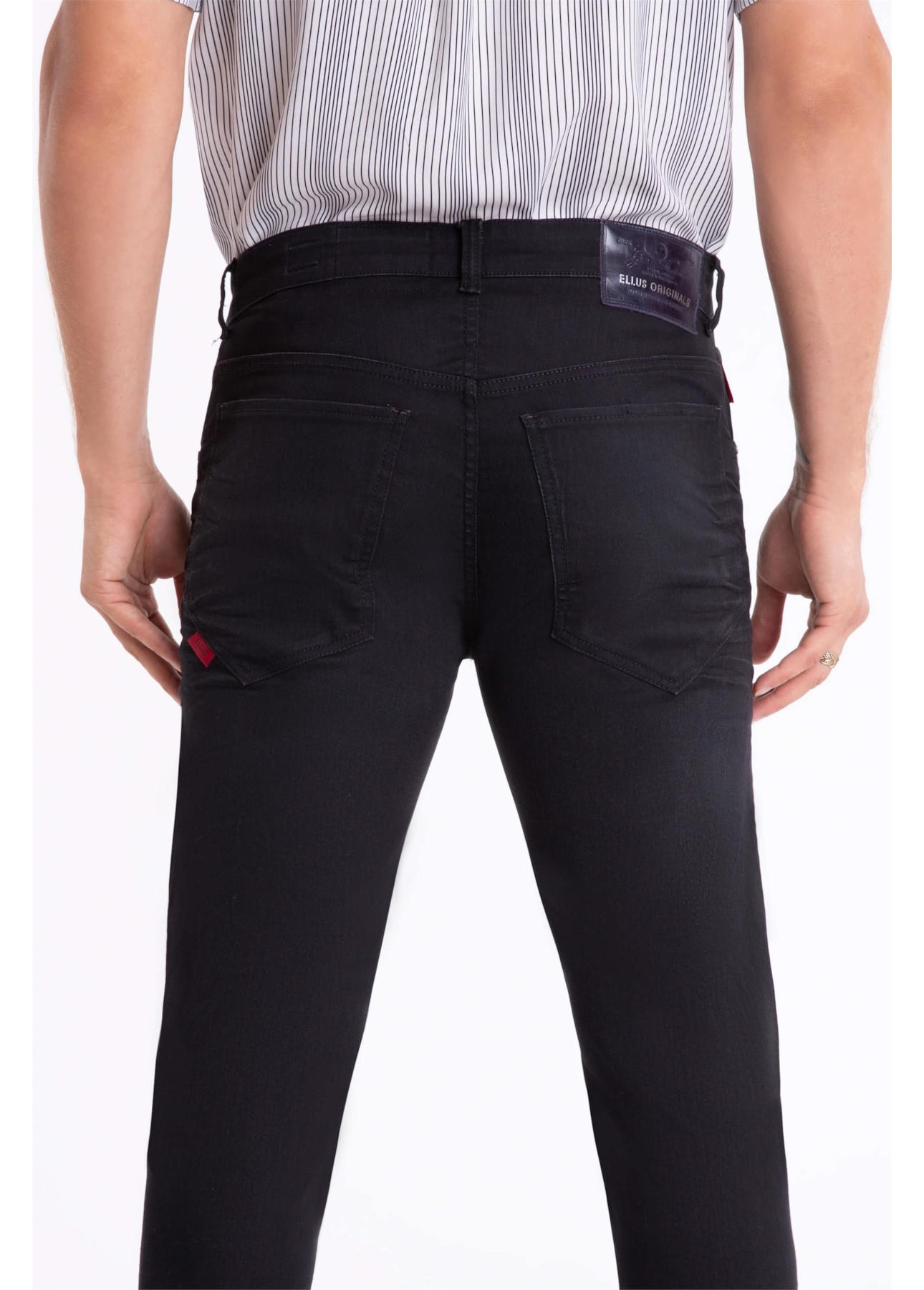 Calça Jeans Storm Skinny 144 Lav.Escuro C/ Lixado