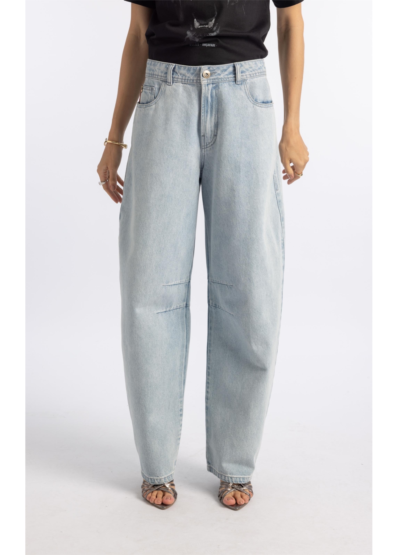 Calça Jeans Vintage Barrel Lav. Claro Total