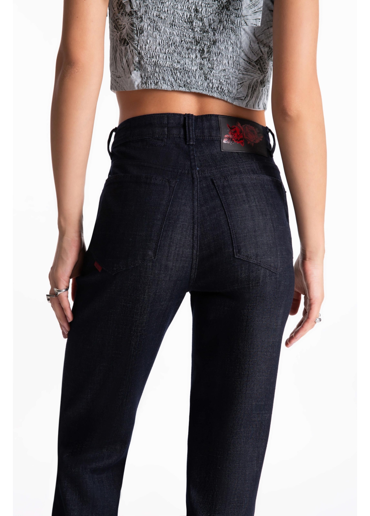 Calça Jeans Visco Indigo Reta Amaciado Com Resina