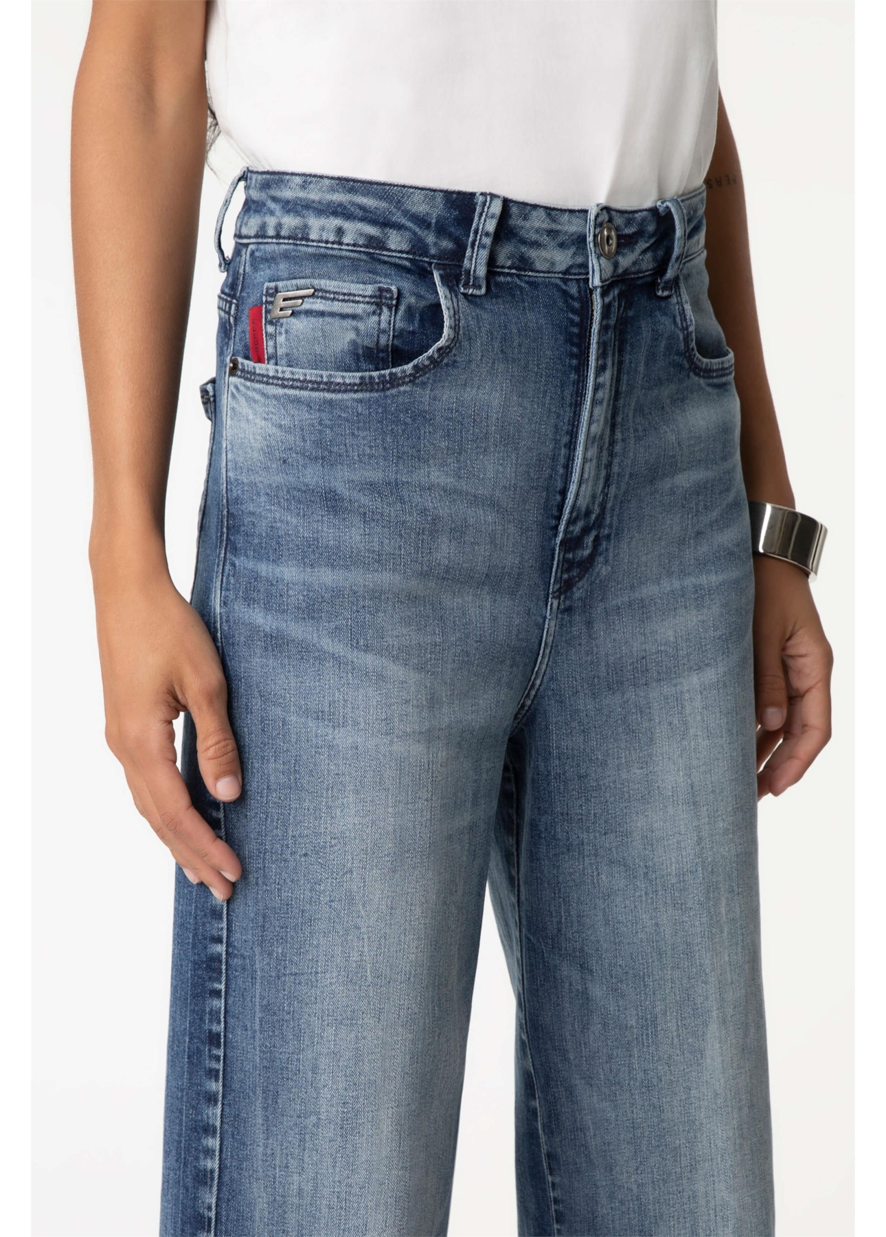 Calça Jeans Wide Leg Cropped 1622-Lav.Claro C/ Tie Dye