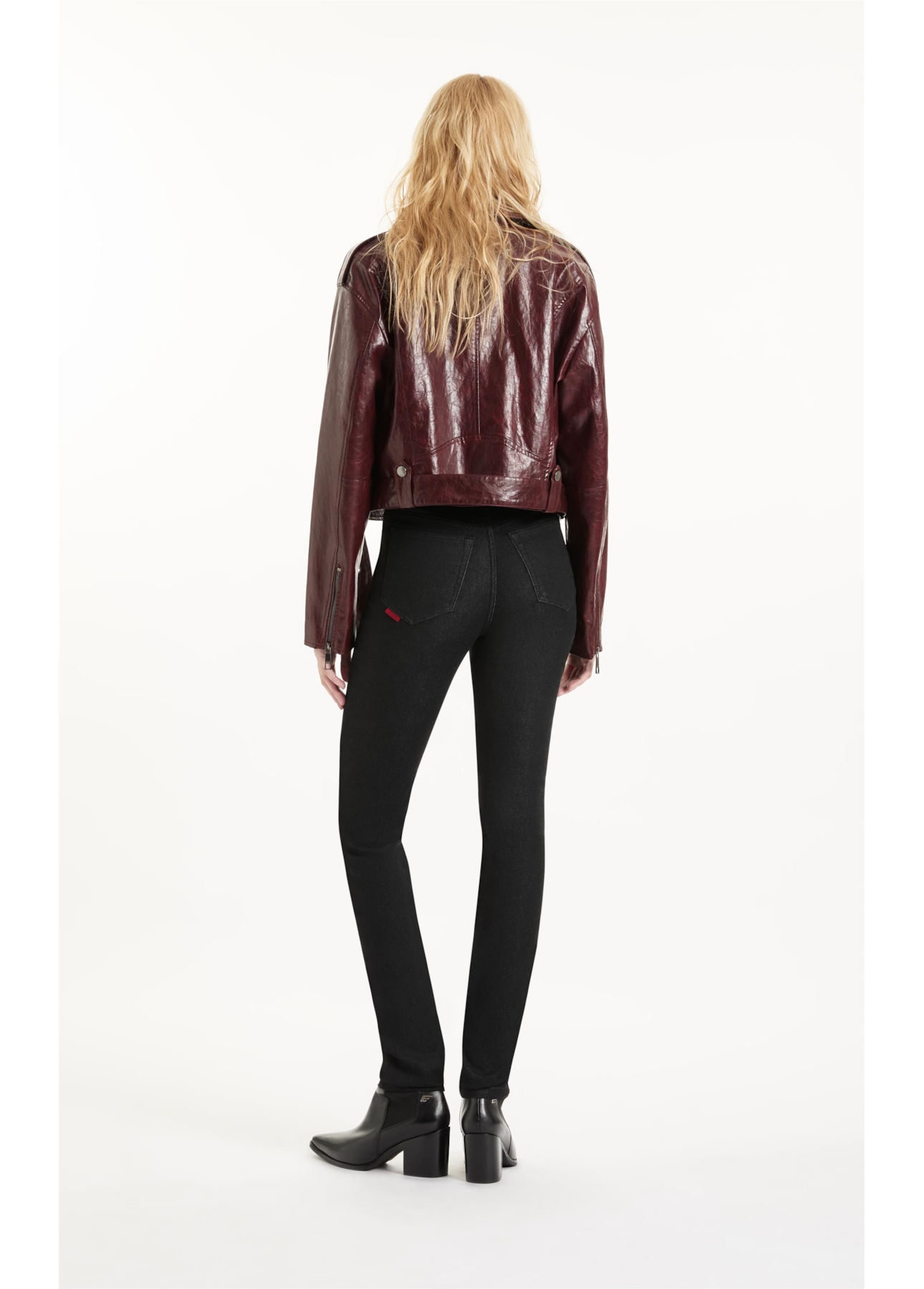 Calça Jogging Black Skinny Lav. 36 Amaciado C/ Resina