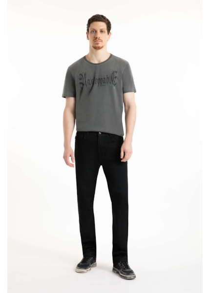 Calça Jogging Black Straight Lav.Amaciado C/ Resina
