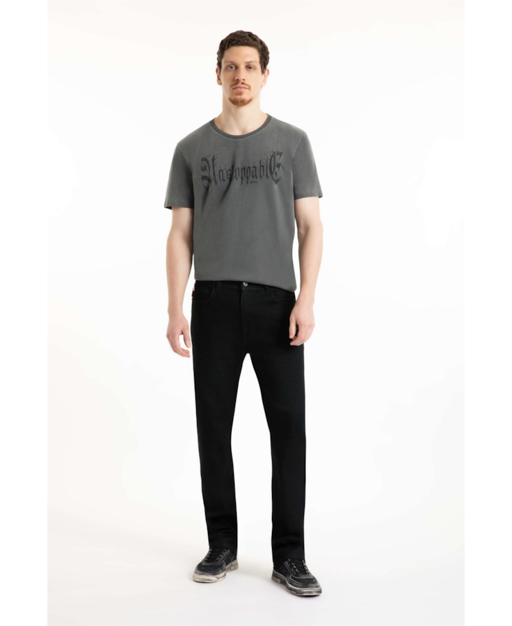 Calça Jogging Black Straight Lav.Amaciado C/ Resina