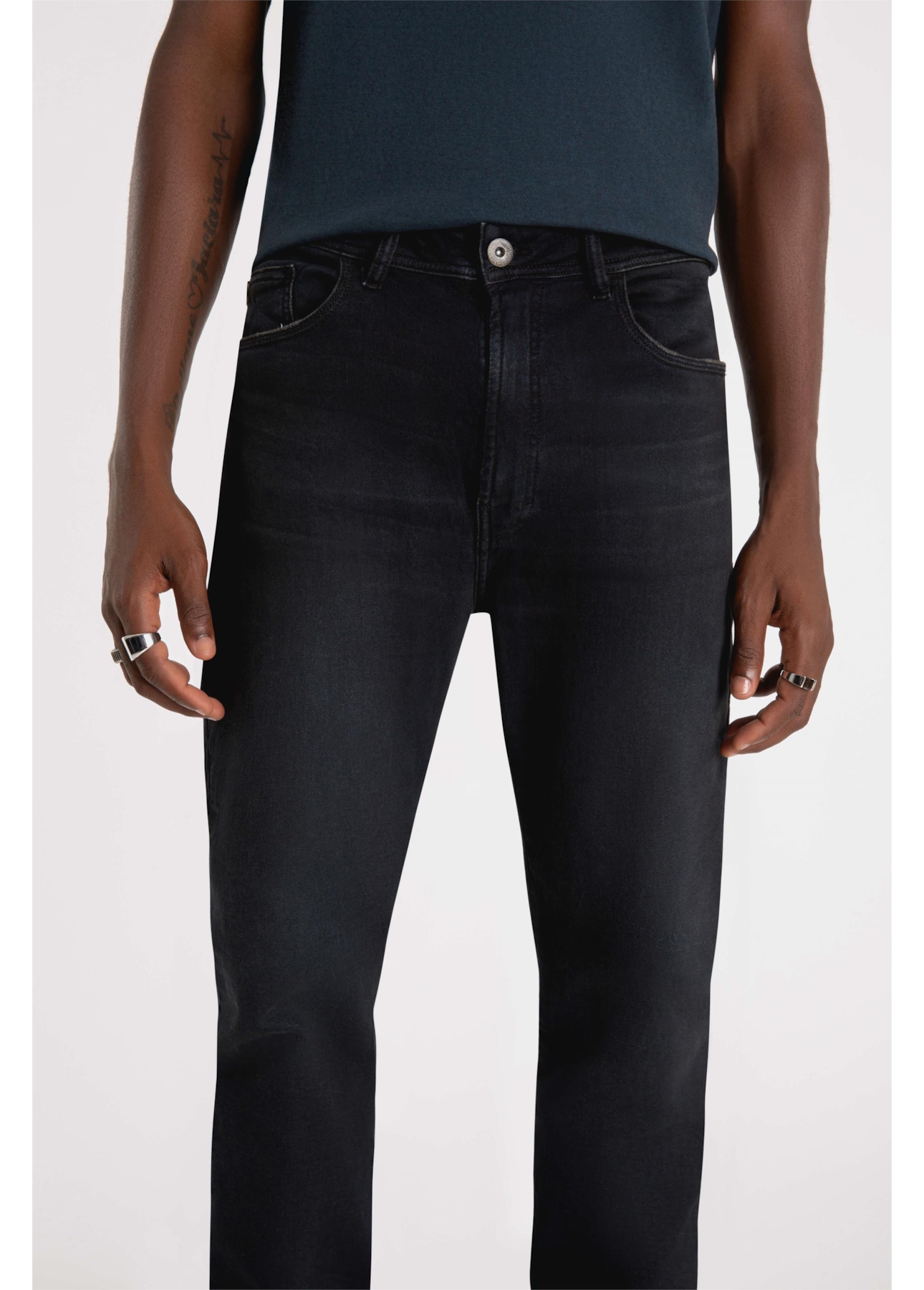 Calça Jogging Indigo 1658-Lav.Escuro C/ Jato