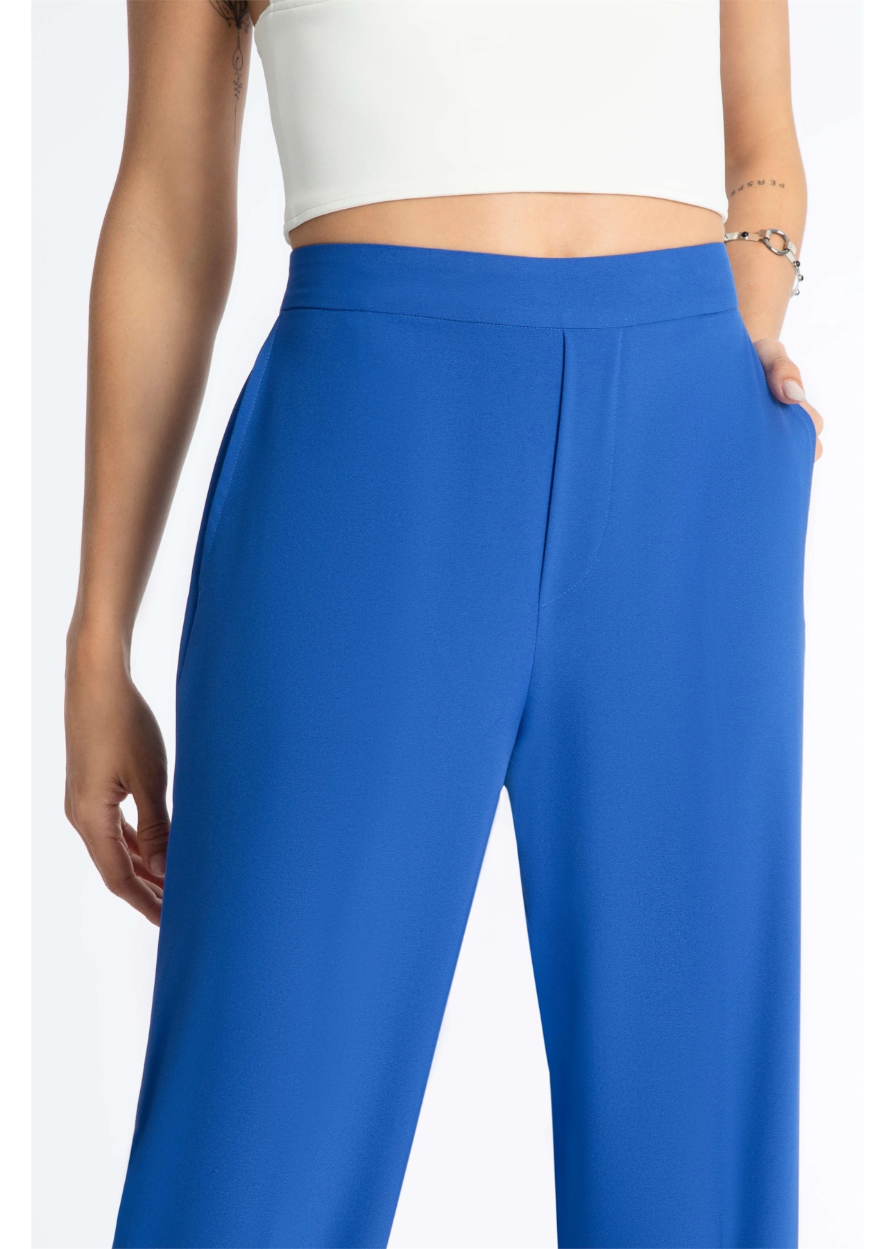 Calça Medelen Carrot Azul Claro