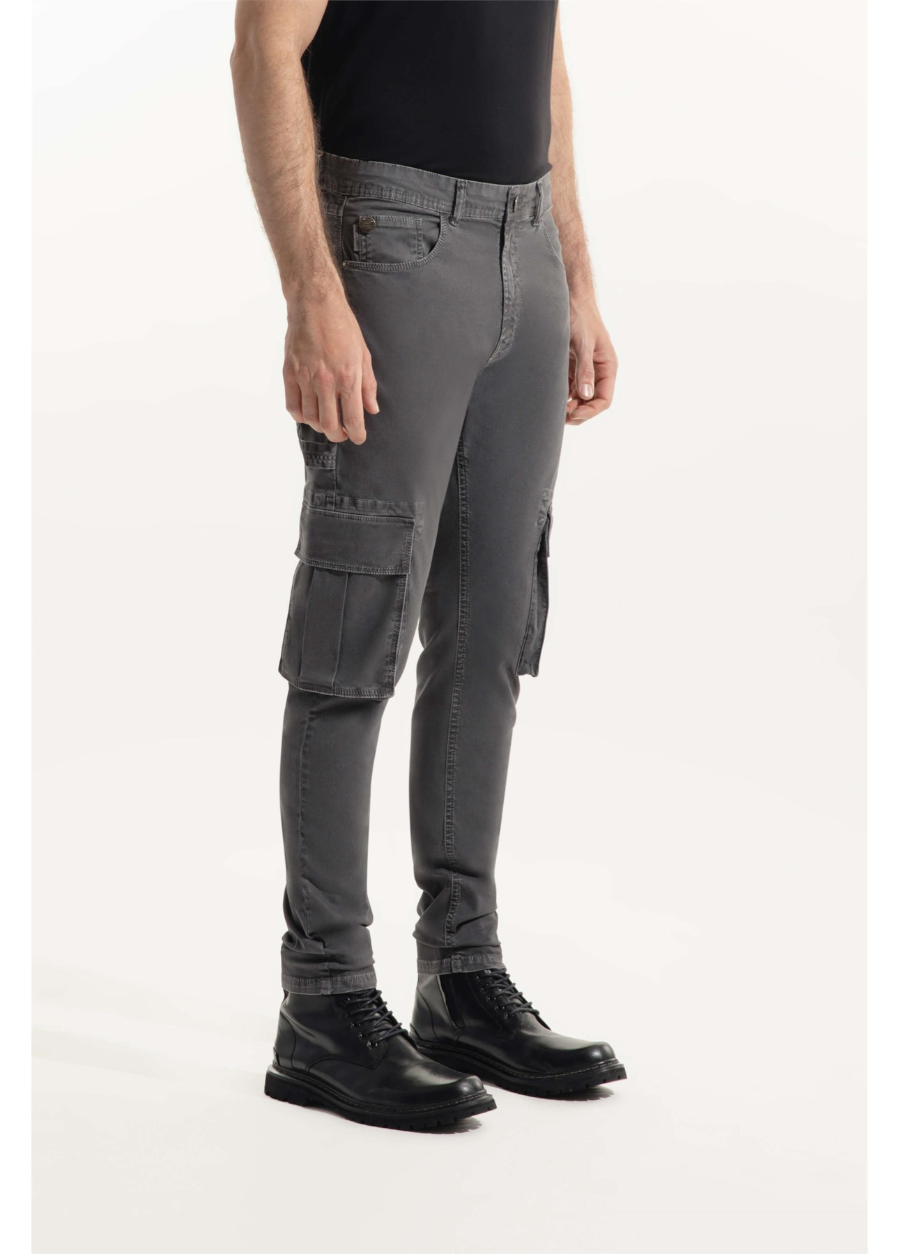 Calça Sarja Diagonal Rock Cargo Cinza
