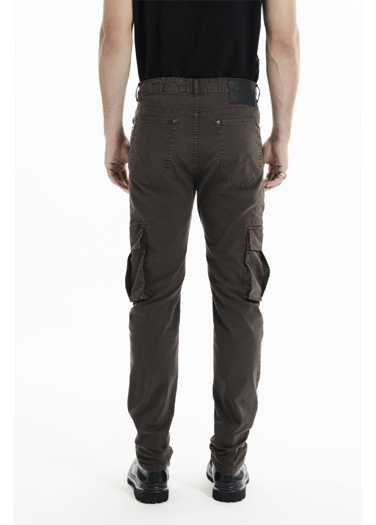 Calça Sarja Diagonal Slim Cargo Marrom Escuro