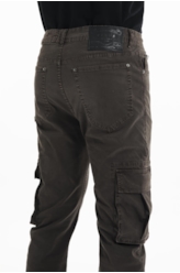 Calça Sarja Diagonal Slim Cargo Marrom Escuro