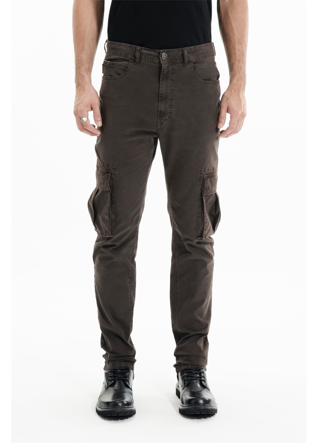 Calça Sarja Diagonal Slim Cargo Marrom Escuro