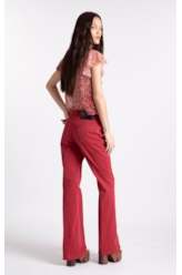 Calça Sarja Rain Flare Vinho
